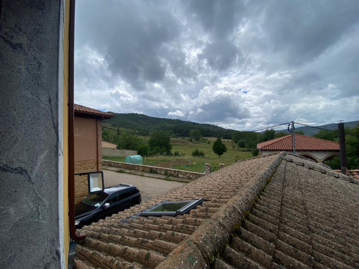 Hotel Rural Monasterio De Ara Mada Santa Colomba de las Arrimadas Екстериор снимка