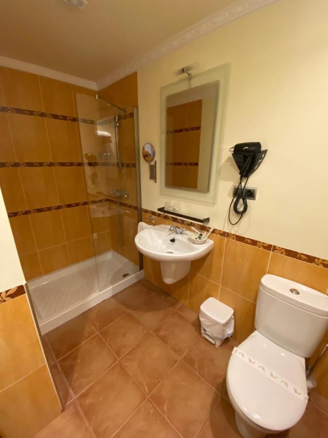 Hotel Rural Monasterio De Ara Mada Santa Colomba de las Arrimadas Екстериор снимка