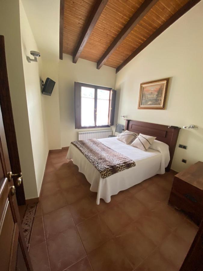 Hotel Rural Monasterio De Ara Mada Santa Colomba de las Arrimadas Екстериор снимка